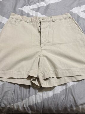 Dockers Flat Front Khaki Shorts in Light Beige